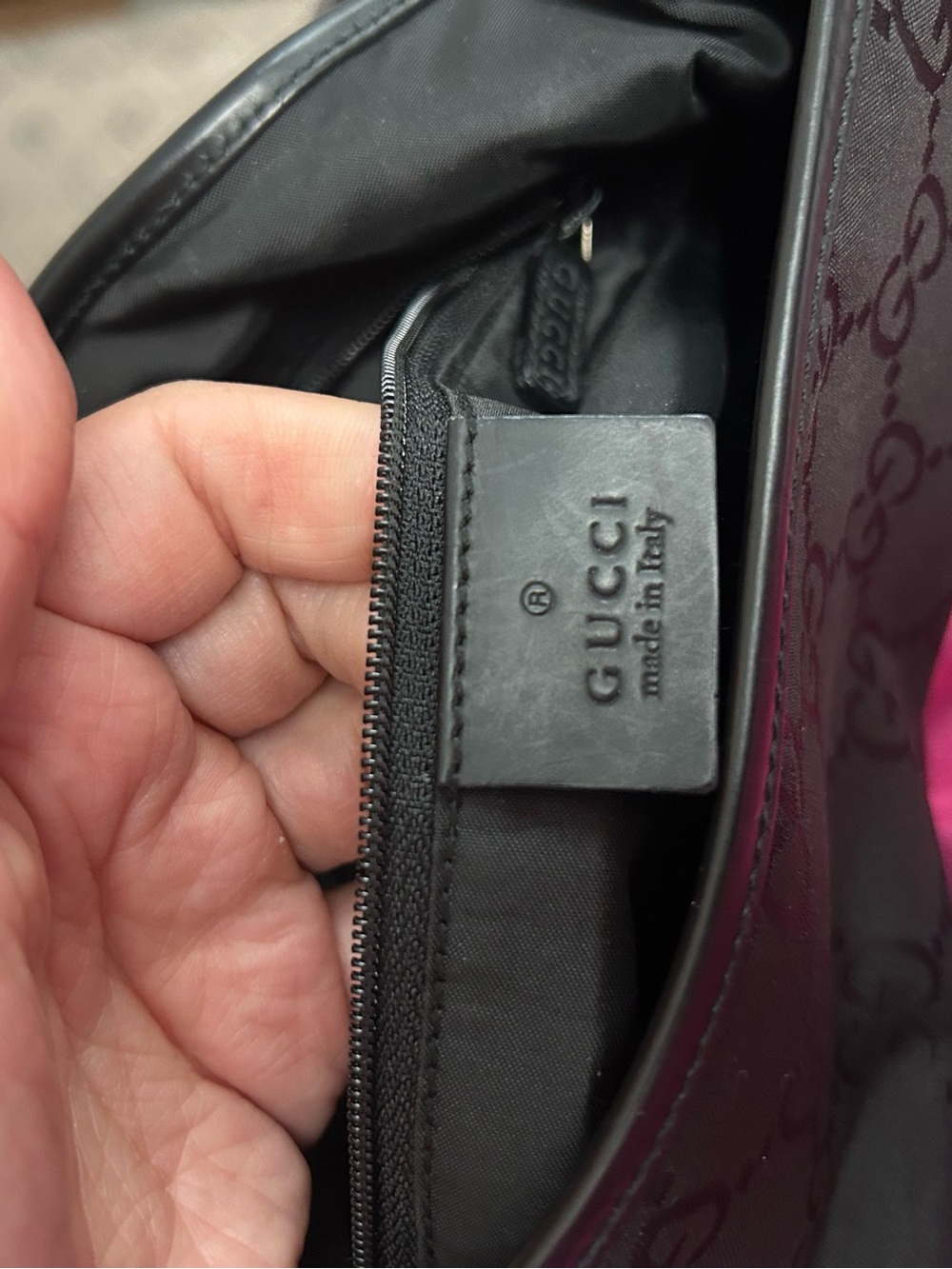 Gucci Black GG Canvas Shoulder Bag with Silver Hardware - Picture 7 of 10